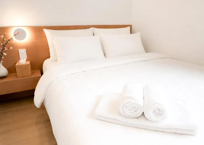 Jongno - Darang L 5-min Walk To Jongno 3-ga & Anguk Station L 2-min Walk To Changdeokgung Palace Hostel